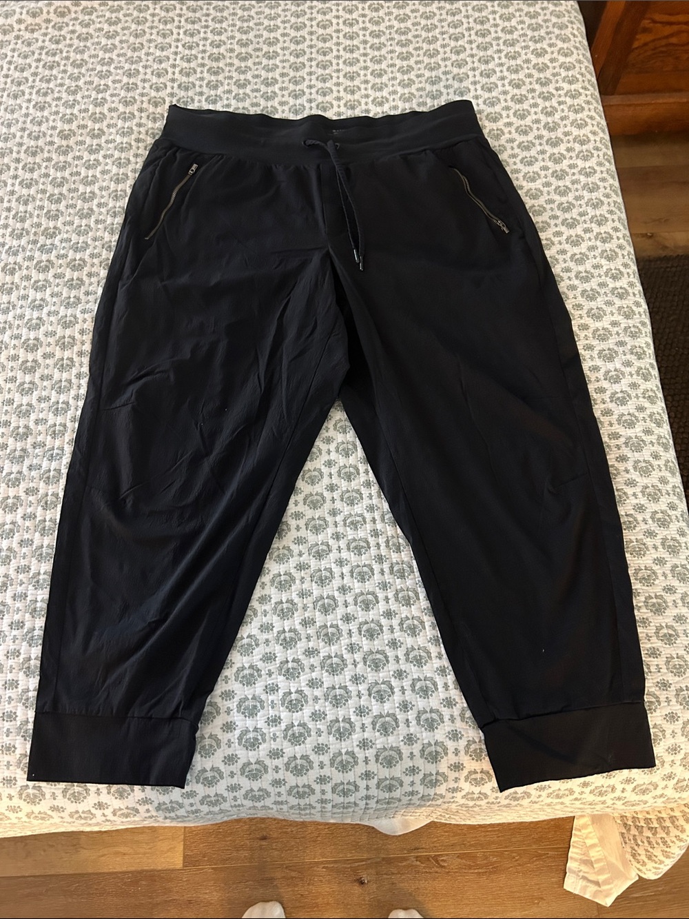 Athleta Black Women’s Joggers with Zipper Pockets
